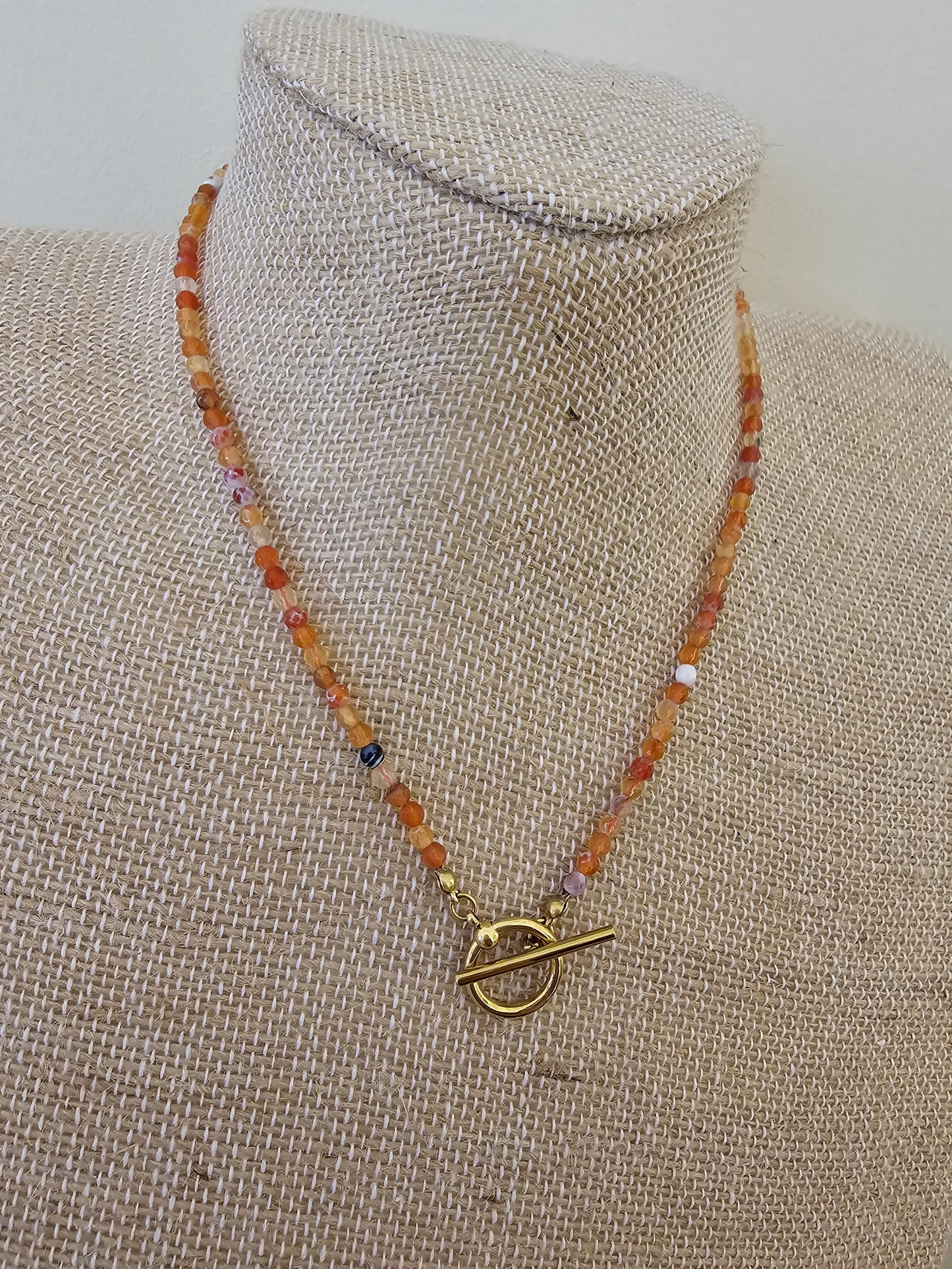 Hannah Halskette Orange | Gold